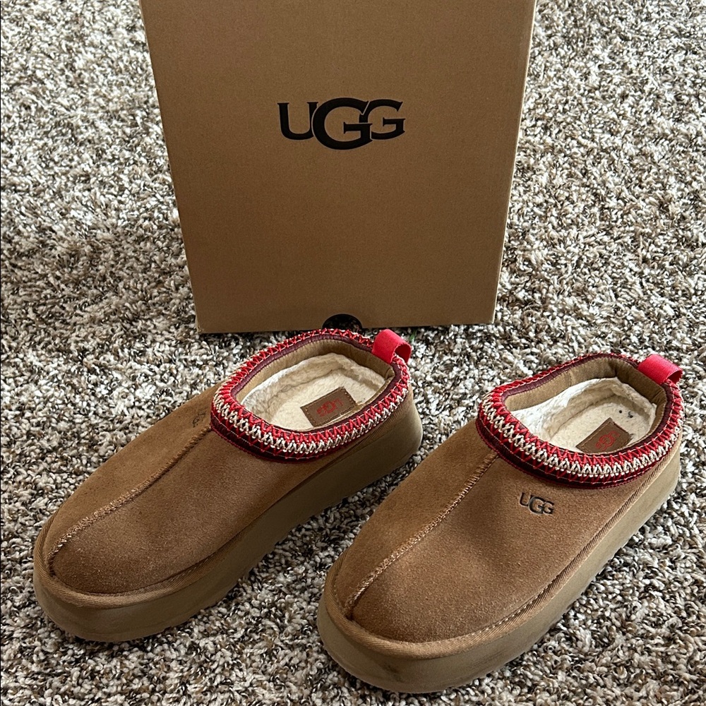 UGG Tazz Slippers in chestnut with colorful trim